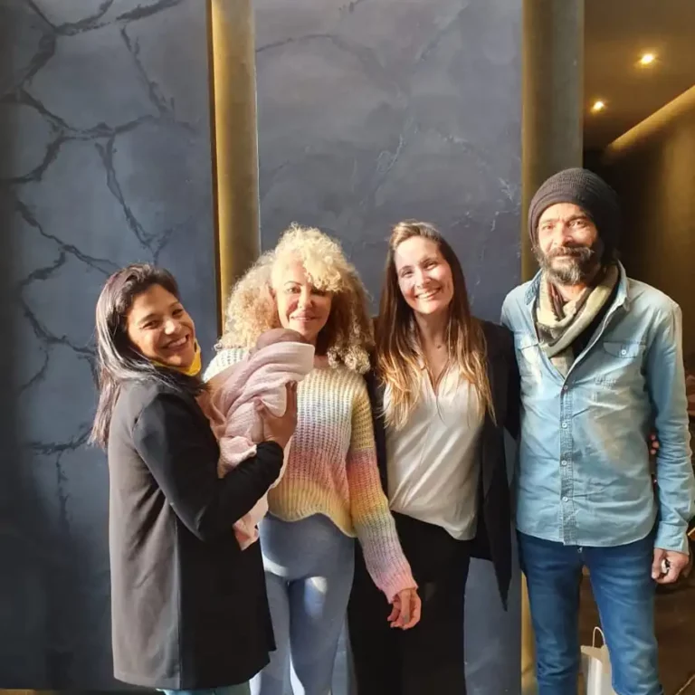 קרן וגיל, ההורים של  ניאה 